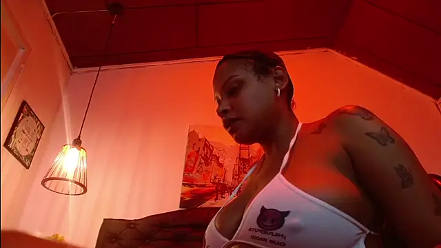 Snapshot of Dominik_girl chatting on March 9, 8:24 pm Dominik girl online show from March 9, 8:24 pm