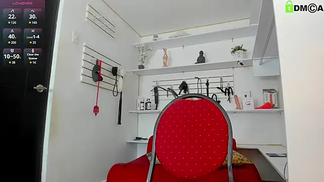 Alejandra Dunn online show from December 18, 1:12 pm