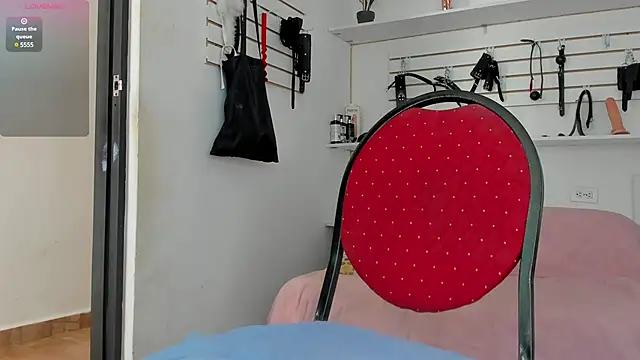 Alejandra Dunn online show from February 12, 12:55 pm