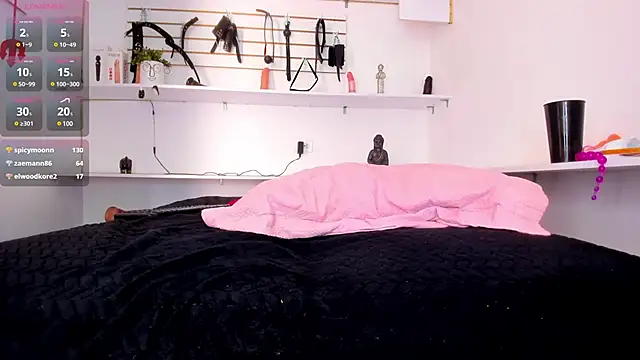 Alejandra Dunn online show from March 6, 6:59 pm
