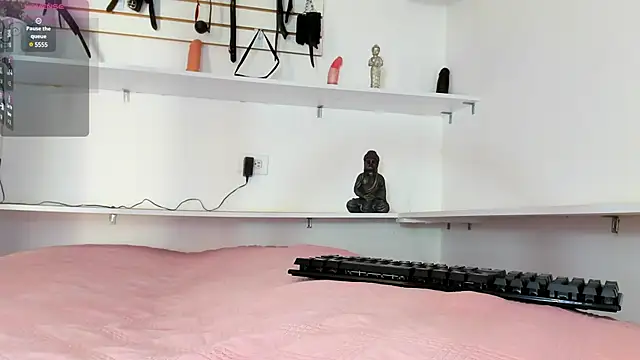 Alejandra Dunn online show from March 12, 2:34 pm