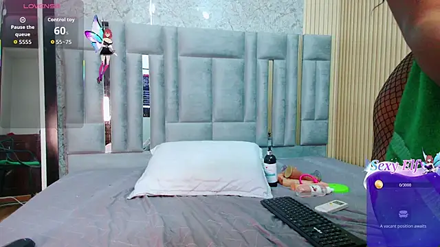 MiissBNasty online show from December 18, 3:01 am