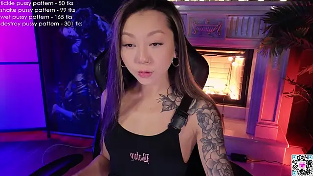 Snapshot of im_casey chatting on January 19, 5:37 am im casey online show from January 19, 5:37 am