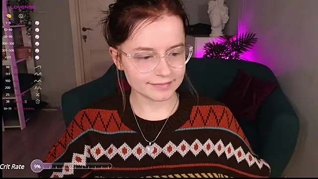 reb luvng online show from December 10, 3:01 pm