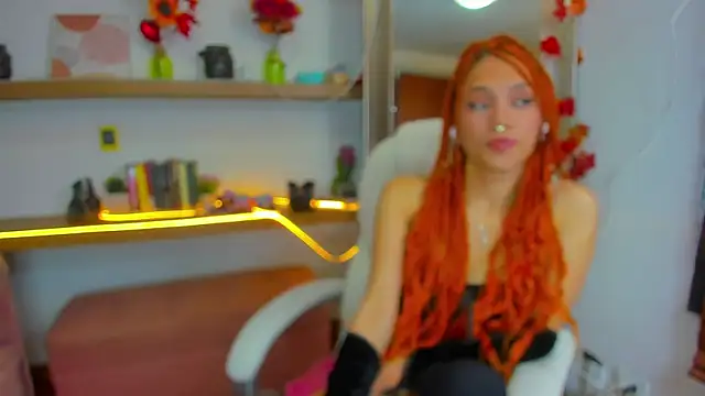 Snapshot of Irina_bx chatting on December 20, 10:54 pm Irina bx online show from December 20, 10:54 pm