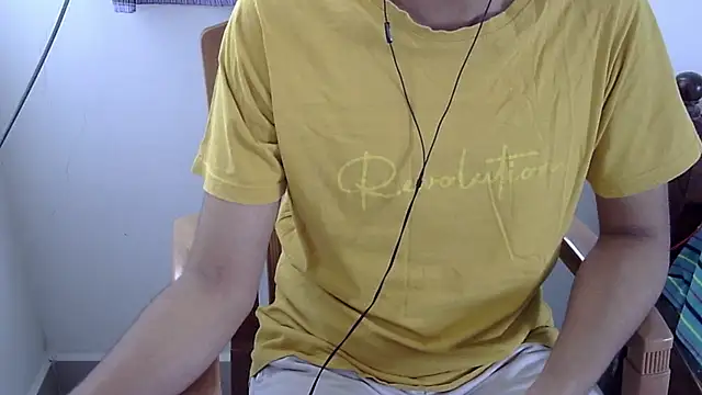 Snapshot of The_SHY_uncut chatting on February 2, 6:12 am The SHY uncut online show from February 2, 6:12 am