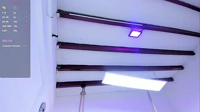 Oriana Guzman online show from January 3, 12:08 pm