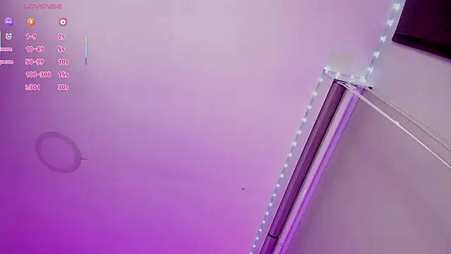 Snapshot of Oriana_Guzman chatting on March 13, 4:08 am Oriana Guzman online show from March 13, 4:08 am