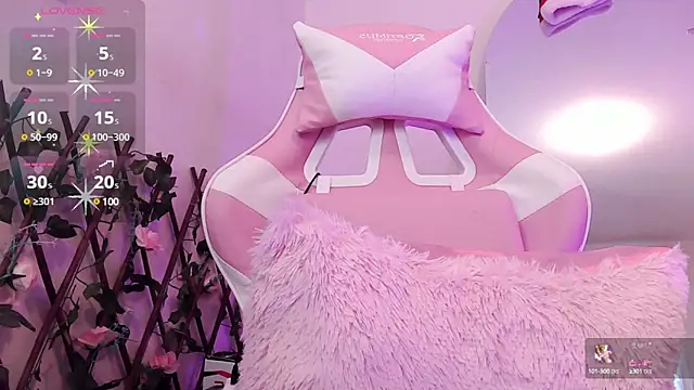 Snapshot of Magic-Smilee chatting on December 7, 11:40 am Magic-Smilee online show from December 7, 11:40 am