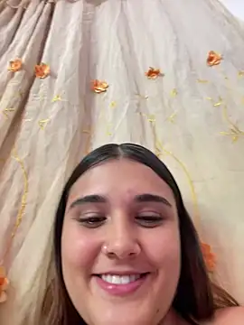 Snapshot of Magic-Smilee chatting on January 6, 4:26 am Magic-Smilee online show from January 6, 4:26 am