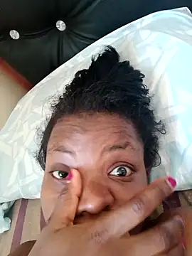 hotgal1112 online show from February 4, 7:47 am