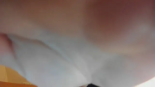 Snapshot of Wife4Cuck chatting on October 9, 1:20 pm Wife4Cuck online show from October 9, 1:20 pm