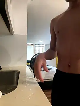 kleo helenos online show from January 16, 6:45 pm