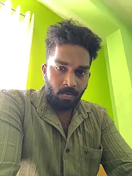 Snapshot of Handsomehunk_4U chatting on February 7, 7:18 am Handsomehunk 4U online show from February 7, 7:18 am