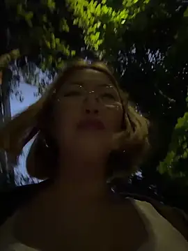 Aiko Yumi online show from June 6, 8:13 pm