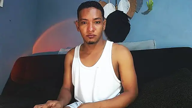 Grandeygruesa1 online show from May 24, 7:57 am