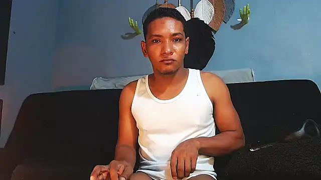 Grandeygruesa1 online show from June 4, 9:26 am