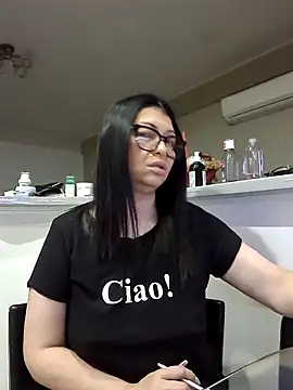 Milf Abigail online show from October 6, 11:02 pm