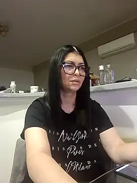 Milf Abigail online show from October 14, 10:21 pm