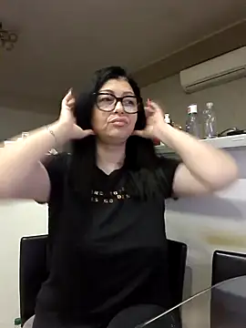 Milf Abigail online show from December 20, 3:02 am