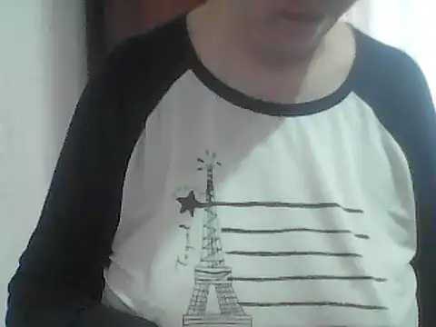 Snapshot of AnaXBerry chatting on May 6, 6:41 am AnaXBerry online show from May 6, 6:41 am