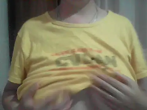 Snapshot of AnaXBerry chatting on June 20, 6:11 pm AnaXBerry online show from June 20, 6:11 pm