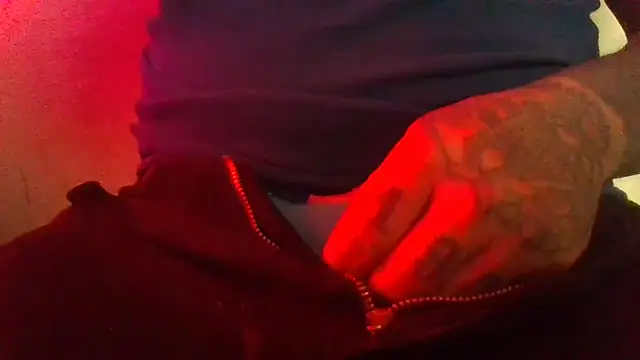 AlanDickson online show from December 19, 5:58 am