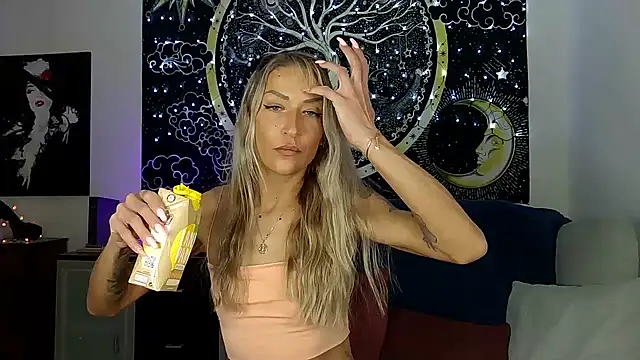 SexxyLiviaa online show from February 18, 4:04 am