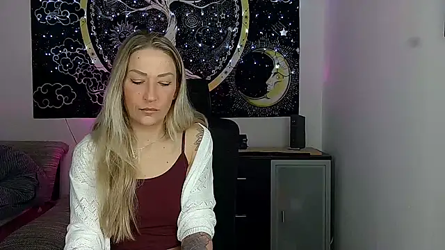 SexxyLiviaa online show from February 14, 1:24 am