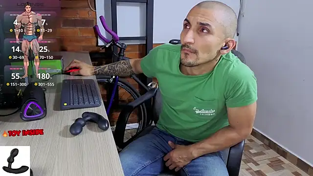 Marck Muscle online show from February 9, 3:32 am