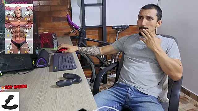 Marck Muscle online show from July 5, 1:23 am