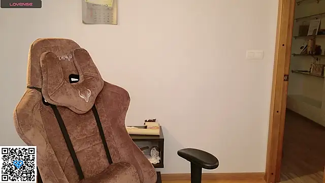 Neko Kimiko online show from October 7, 10:34 am