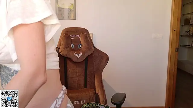 Neko Kimiko online show from October 10, 10:47 am