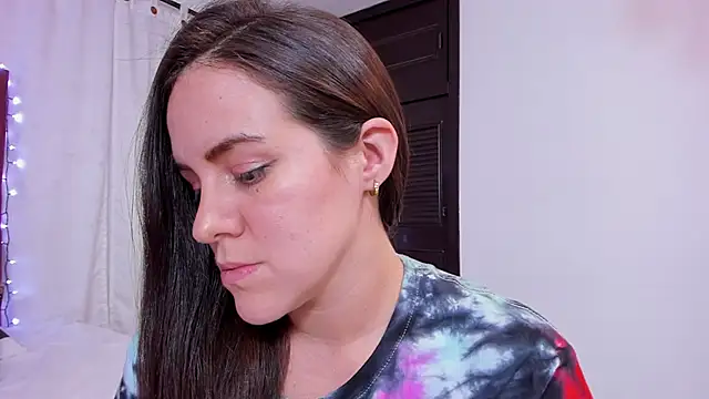 AURORA FRANKLIN online show from December 6, 7:45 pm