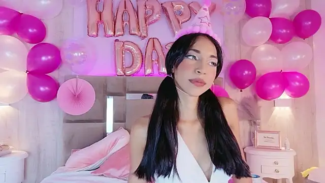 AbrilBrent online show from March 25, 8:37 pm