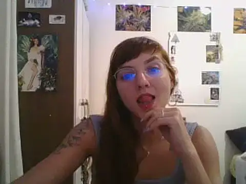 SweetyBabyDemon online show from December 17, 10:32 pm