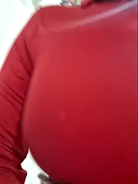 gatadeojosclaros online show from March 25, 4:40 am