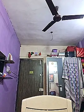 Snapshot of GlassBarge9 chatting on January 3, 6:24 pm GlassBarge9 online show from January 3, 6:24 pm