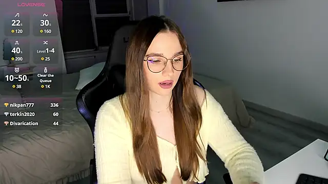 MCfly 11 online show from February 8, 1:32 am