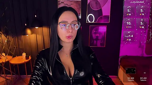 Christy Calypso online show from December 2, 11:07 pm