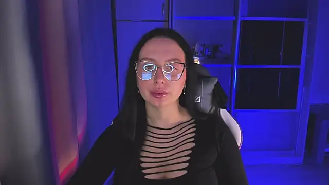 Christy Calypso online show from November 6, 3:35 pm