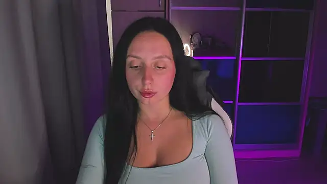 Christy Calypso online show from June 11, 3:32 pm