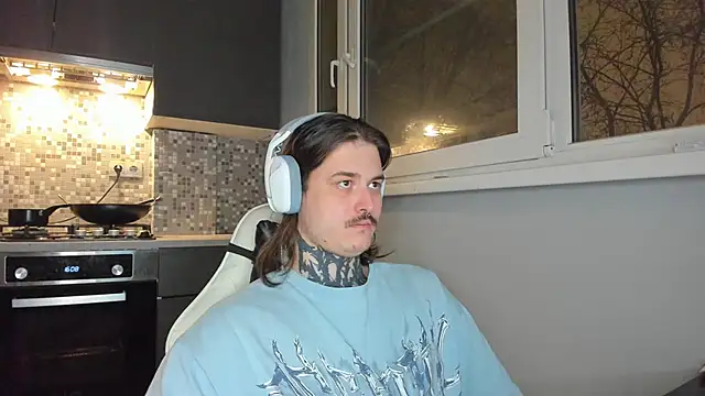  torfin  online show from January 10, 9:31 pm