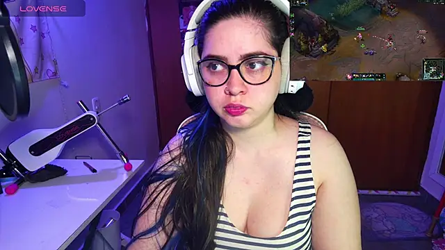 Vallolet Spencer online show from February 6, 12:11 am