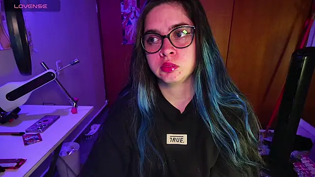 Vallolet Spencer online show from February 21, 11:11 am