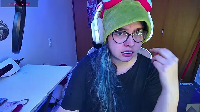 Vallolet Spencer online show from March 9, 10:52 pm