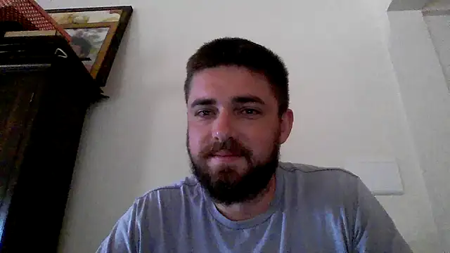 Snapshot of Dat1994 chatting on January 23, 11:26 am Dat1994 online show from January 23, 11:26 am