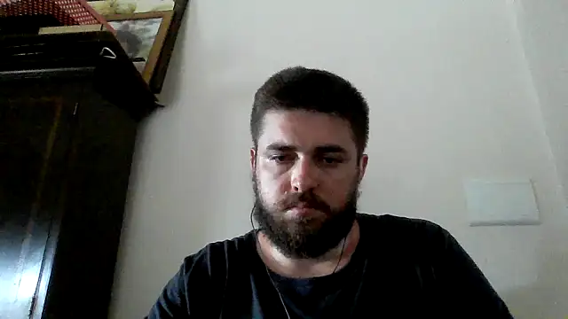 Snapshot of Dat1994 chatting on January 27, 8:28 pm Dat1994 online show from January 27, 8:28 pm