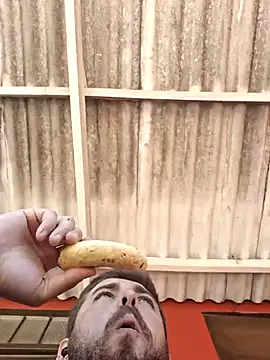 Dat1994 online show from December 17, 12:44 pm