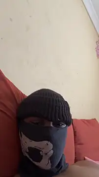 StallionPiper12 online show from December 14, 9:14 am